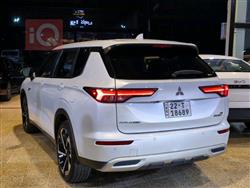 ميتسوبيشي اوتلاندر